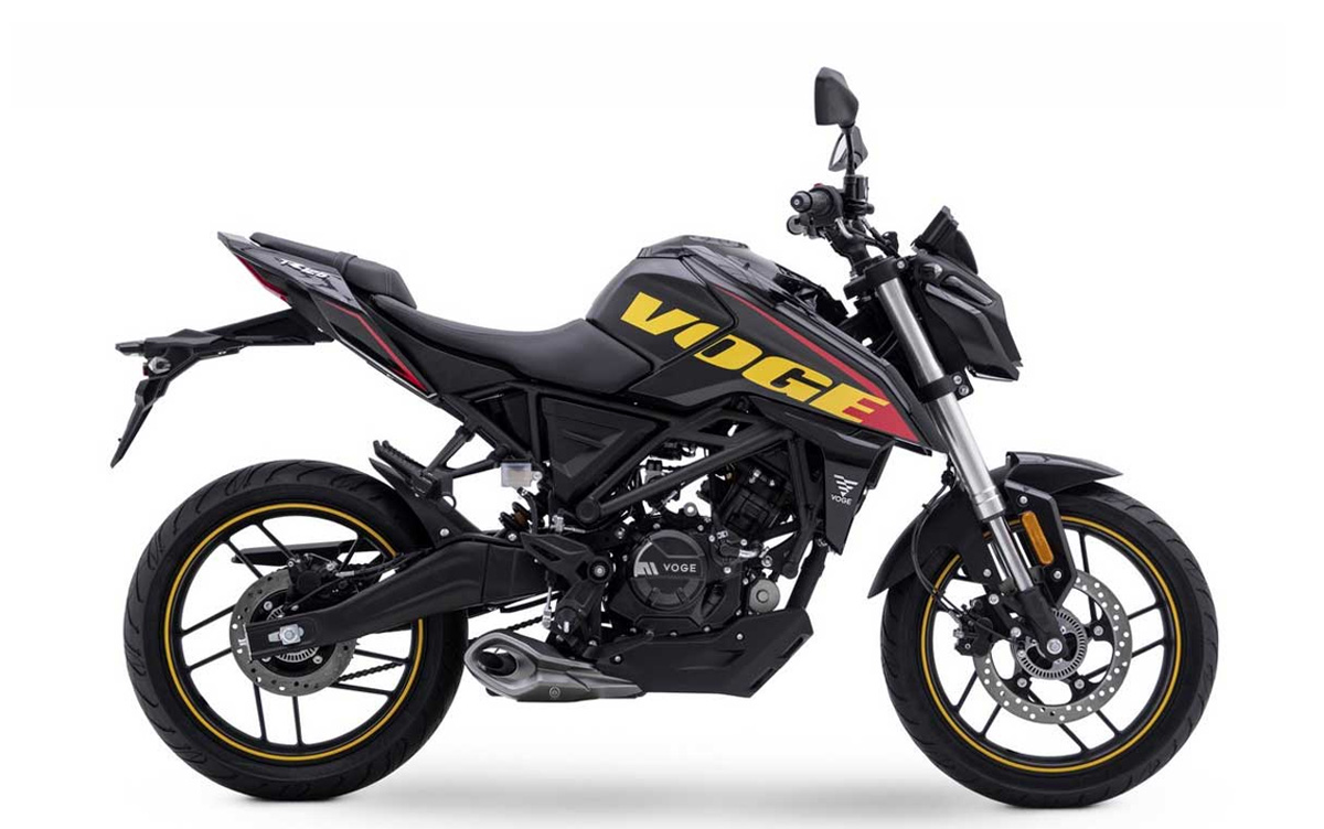 VOGE 125 R - NOIRE