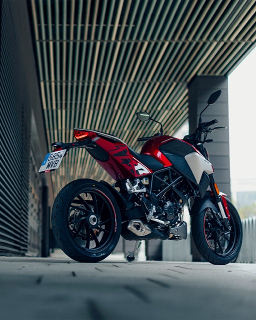 ROADSTER-125cc